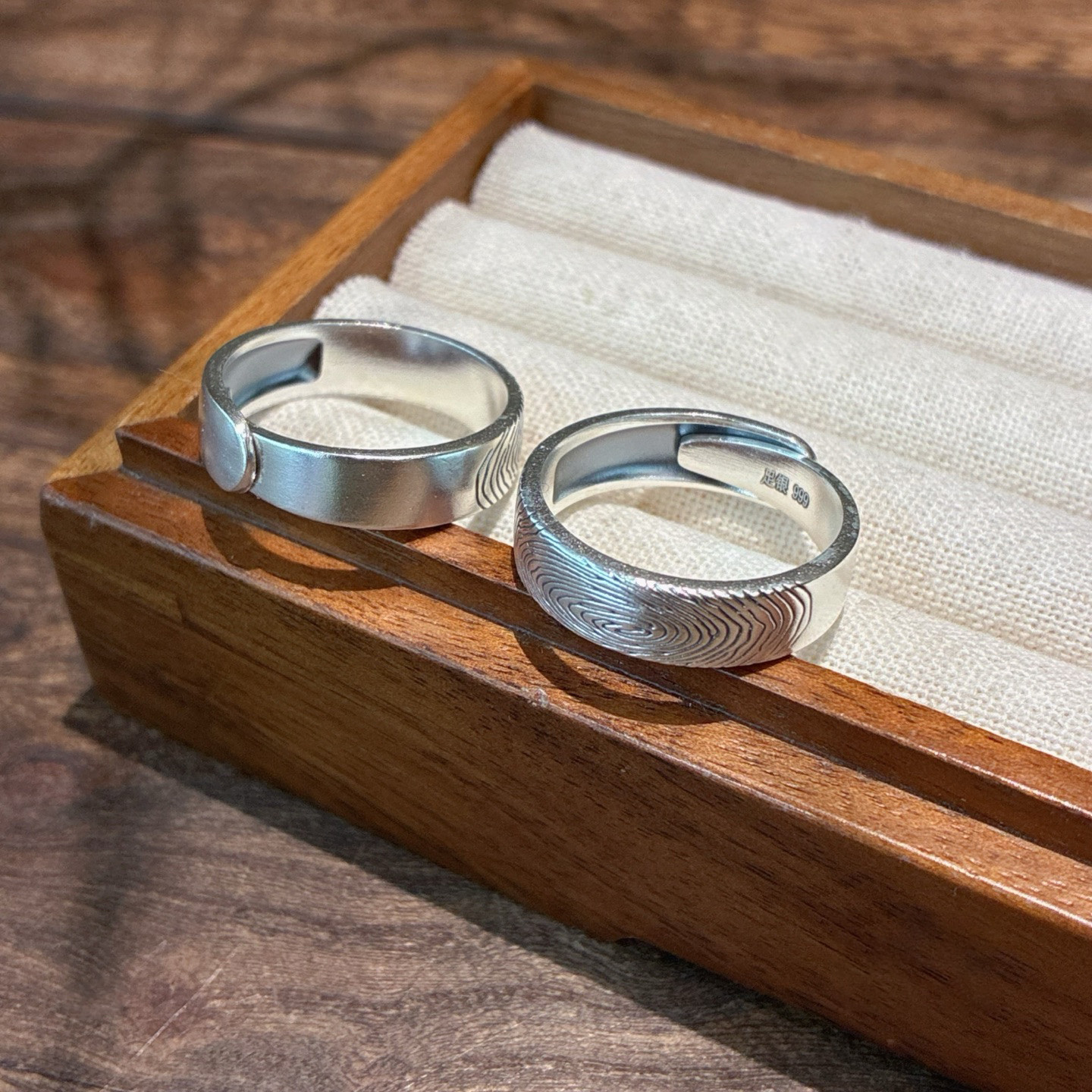 Set Of 2 999 Sterling Silver Engraved Fingerprint Rings, Elegant Sentimental Style, Ideal For Anniversaries & Wedding Gifts